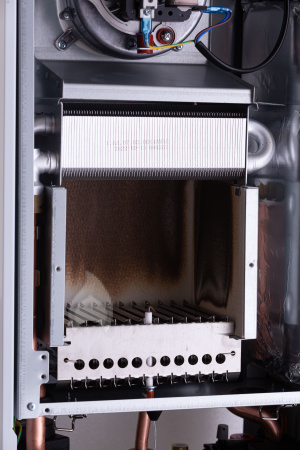 Котел газовый настенный MOGUCHI GBL18F 18кВт,  двухконтурный, закрытая камера сгорания,  — купить котлы отопления в Кургане, цены в интернет-магазине «АкваТехника»